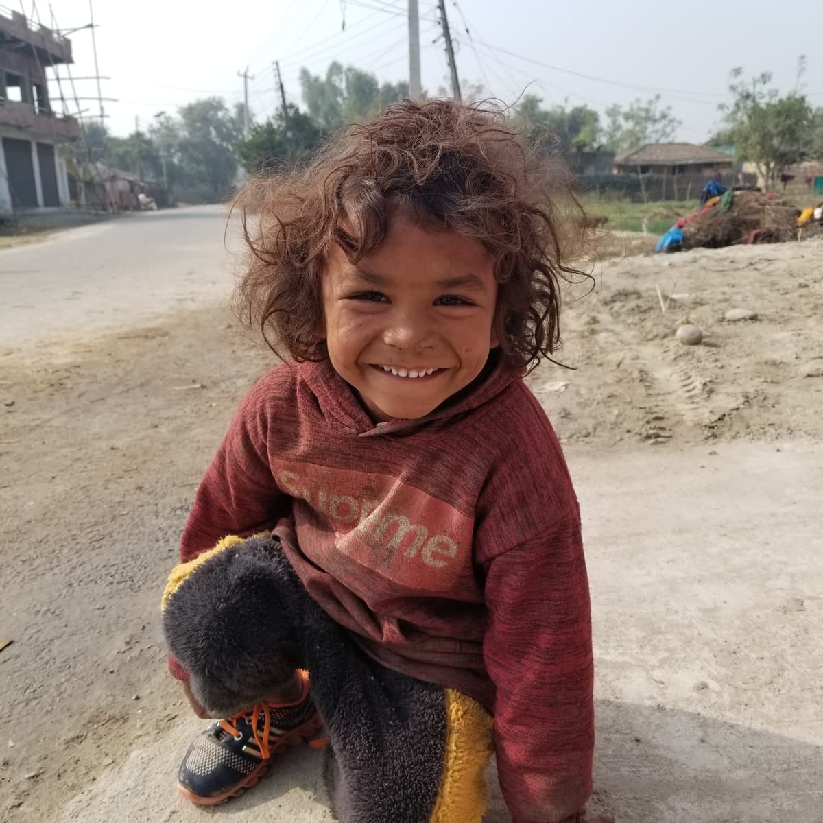 Group of children in Bayalbas village